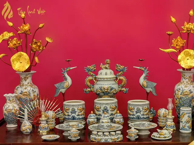 Cẩm Nang Chiêu Tài: Chuẩn Bị Lễ Vật, Văn Khấn & Nghi Thức Đón Lộc Về Nhà