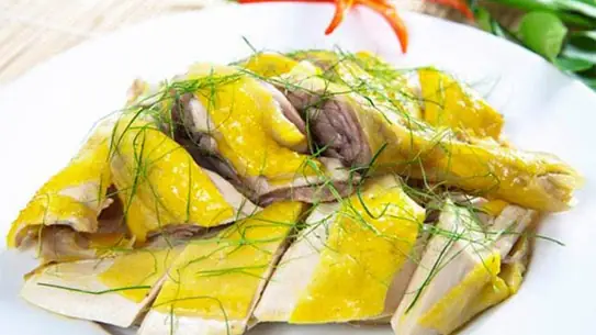 Thịt Gà Là Thực Phẩm Quen Thuộc Với Người Dân Việt Nam, Đặc Biệt Làthịt Gàluộc, Nhất Là Trong Các Dịp Lễ, Tết…