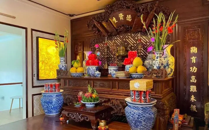 Bàn Thờ Bổn Mạng Đặt Ở Đâu Trong Nhà Để Thu Hút Tài Lộc Và Bình An?