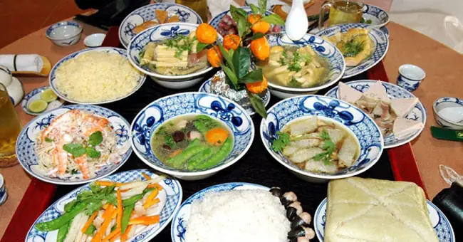 Chuẩn Bị Mâm Cơm Cúng Tất Niên Như Thế Nào? - Khoahoc.tv