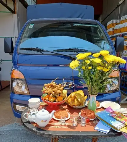 Cẩm Nang Chi Tiết Về Lễ Cúng Xe Tải Hàng Tháng: Lễ Vật, Bài Khấn Và Các Lưu Ý Quan Trọng