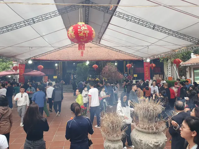 Đền Bia Bà Thờ Ai? Cần Chuẩn Bị Lễ Vật Gì Khi Đi Lễ Đền Bia Bà?