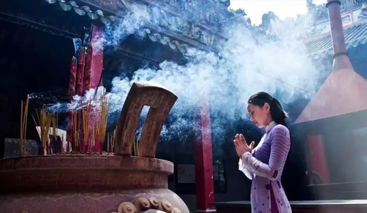 Văn Khấn Lễ Tam Toà Thánh Mẫu Cầu May Đầy Đủ, Chi Tiết 2025