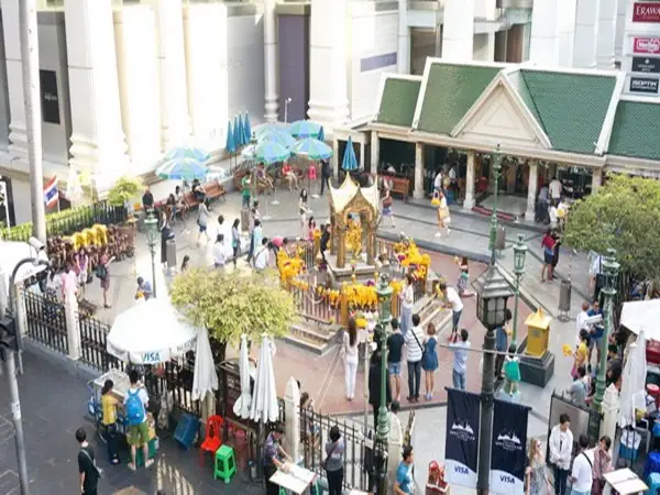 Hướng Dẫn Toàn Tập Về Nghi Lễ Thờ Cúng Thần Tứ Diện Đúng Cách