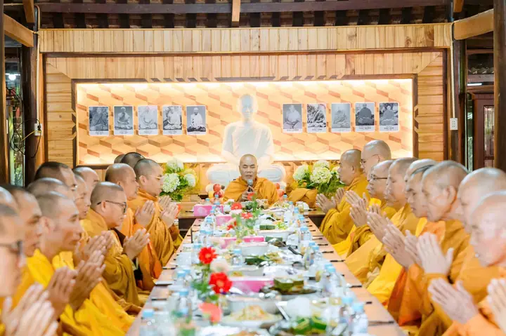 P. Buôn Ma Thuột: Cúng Dường Trai Tăng Nhân Mùa Vu Lan - Báo Hiếu