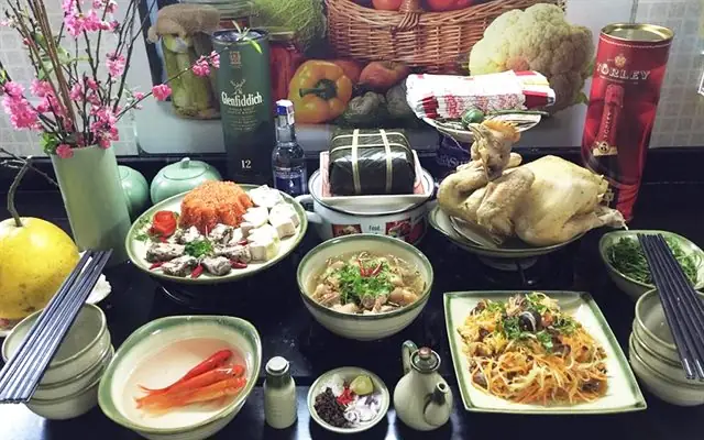 Canh Mọc Cúng Ông Táo: Ý Nghĩa, Bài Thức Và Các Bước Chuẩn Bị Chuẩn Nhất