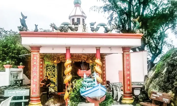 Chuyện Kể Về Dinh Cậu - Báo Cần Thơ Online