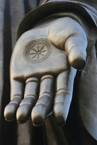 Mẫu Chuyện Đạo Một Bà Già Cúng Đèn | Gia Đình Phật Tử Việt ...