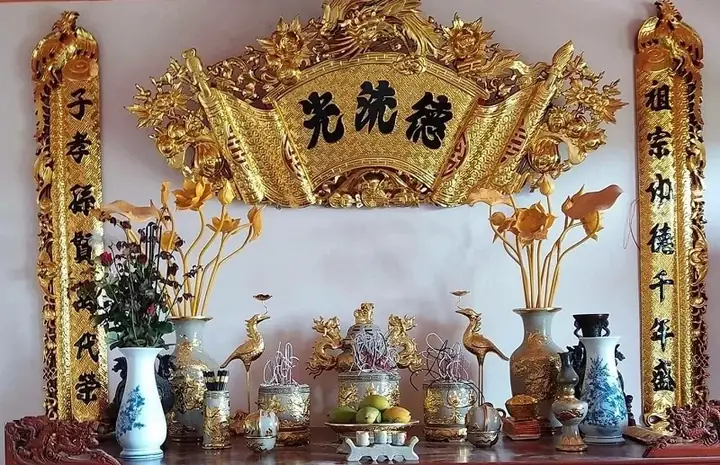 Cẩm Nang Ý Nghĩa Và Bộ Sưu Tập Câu Đối Thờ Cúng Tổ Tiên Chuẩn Tâm Linh