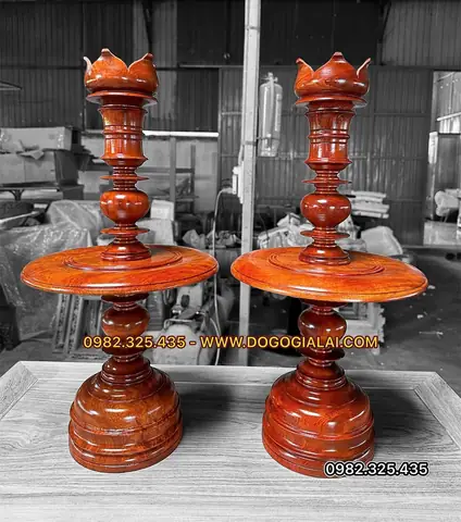 Top 5 Chân Đèn Thờ Cúng Bằng Đồng Cao Cấp: Lựa Chọn Hoàn Hảo Cho Bàn Thờ Gia Tiên