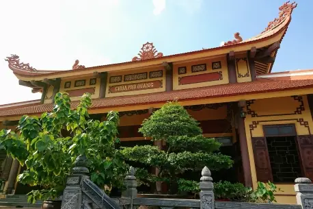 Chùa Ở Sài Gòn - 25 Địa Điểm Linh Thiêng, Thanh Tịnh