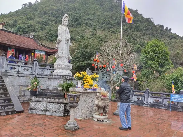 Ghé Thăm Chùa Phật Tích Trúc Lâm Bản Giốc - Tìm Về Miền Đất Thanh Tịnh