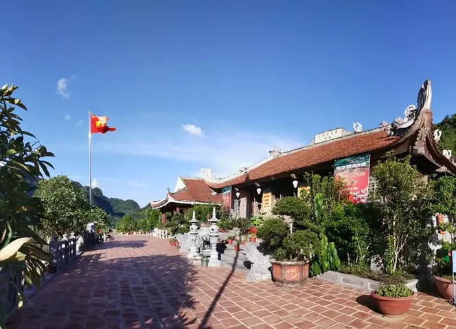 Ghé Thăm Chùa Phật Tích Trúc Lâm Bản Giốc - Tìm Về Miền Đất Thanh Tịnh