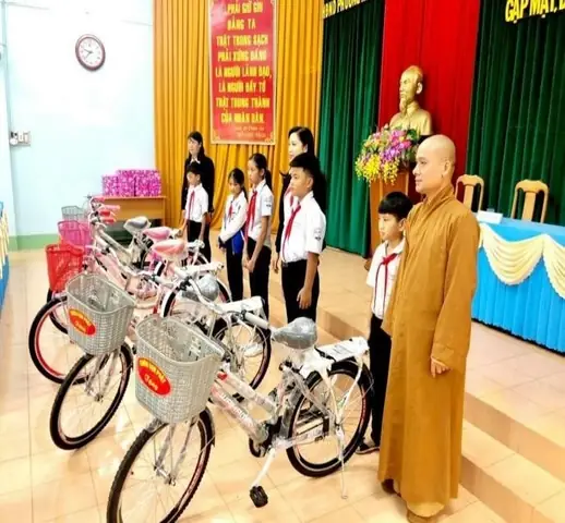 Chùa Vạn Phật Gia Lai