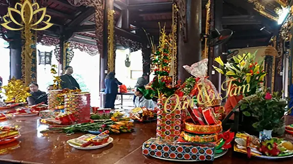 Sắm Lễ Đi Đền: Lễ Vật, Bài Khấn Và Những Lưu Ý Quan Trọng - Oản Cô ...