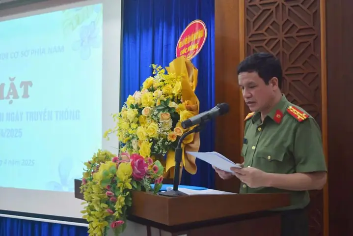 Tổ Chức Trang Trọng, Ấm Cúng, Ý Nghĩa Chương Trình Gặp Mặt Cựu Cán Bộ, Giáo Viên, Công Nhân Viên Nhà Trường Nhân Ngày Truyền Thống 24/4/1976 - 24/4/2025