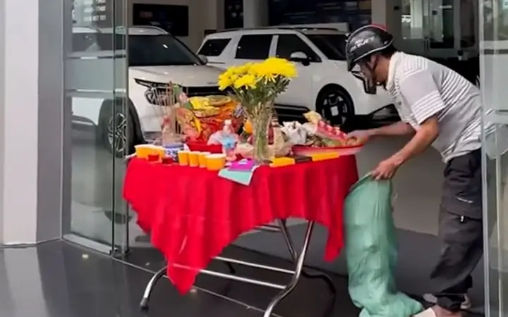 Giat Co Hon - Giật Cô Hồn