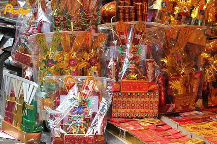 3/ Cửa Hàng Có Cần Cúng Ông Công Ông Táo Không?