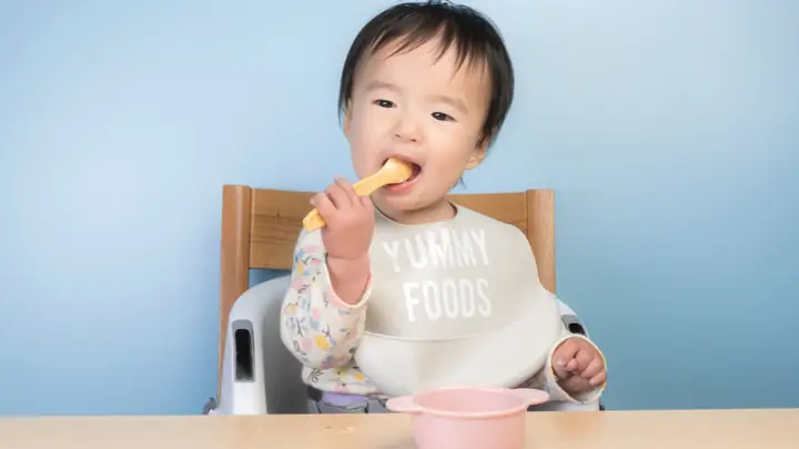 Thực Đơn Cơm Nát Cho Bé 1 Tuổi: Gợi Ý Bữa Ăn Dinh Dưỡng