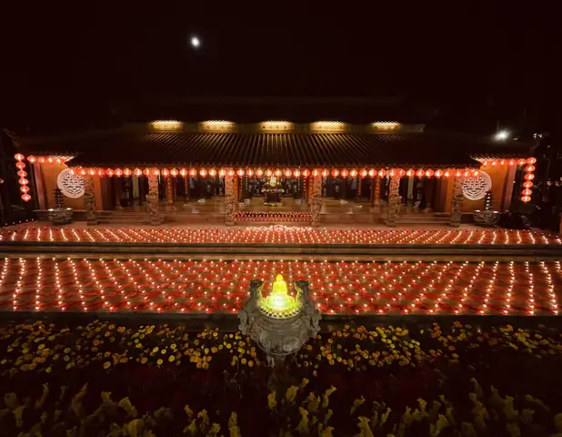 Ý Nghĩa Cúng Dường Thí Thực: Giải Đáp Nghi Ngờ & Quy Tắc Căn Bản