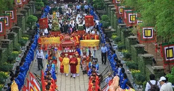 Những Địa Điểm Thờ Cúng Vua Hùng Bạn Có Thể Đến - Kiểm Sát Online