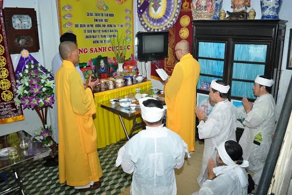 Ý Nghĩa 49 Ngày Và 100 Ngày Là Gì? Tại Sao Ngày Này Quan Trọng?