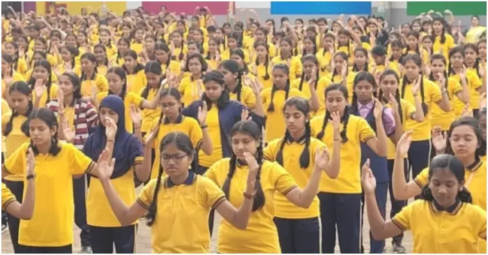 Trường Học Ở Ấn Độ Cho Học Pháp Luân Công - Dkn.tv