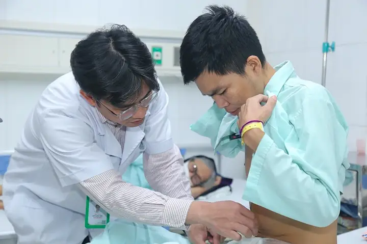 Khối U To Như Quả Bóng Vì Tin Lời Cúng Bái Chữa Ung Thư - Báo ...