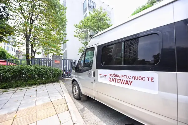 Bé Lớp 1 Tử Vong Sau 9 Tiếng Bị Bỏ Quên Trên Ôtô - Báo Vnexpress