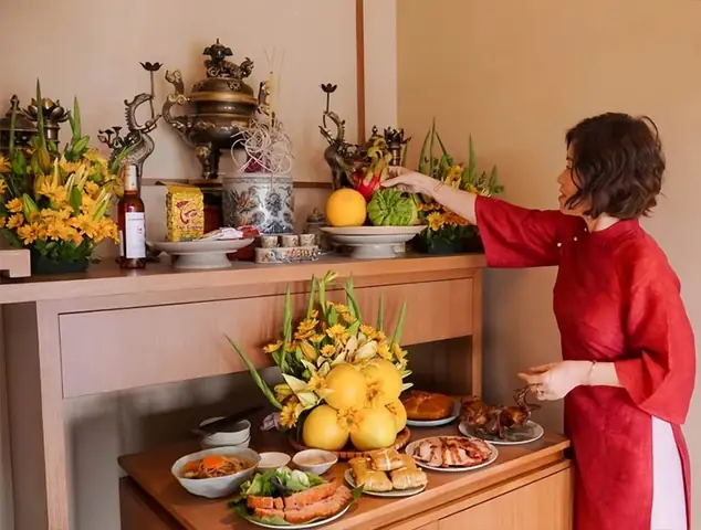 Cúng Mùng 2 Tết: Cẩm Nang Chuẩn Xác Cho Nghi Lễ Cầu Tài Lộc, Bình An