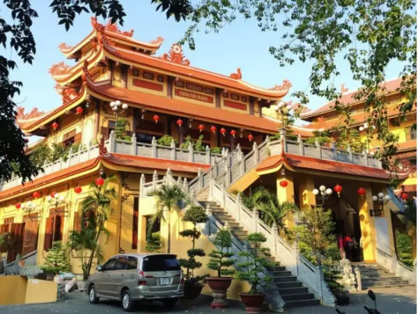 Ngôi Chùa Linh Thiêng Nên Đi Lễ Chùa Đầu Năm Tại Sài Gòn