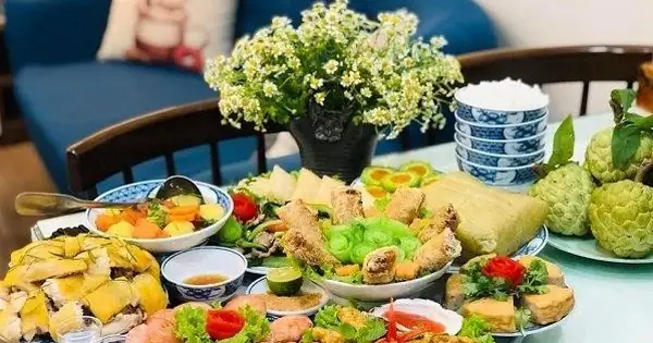 Cúng Cô Hồn Tháng 7: Thời Gian, Lễ Vật Và Những Điều Kiêng Kỵ Cần Biết