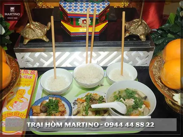 Cúng Cơm Cho Người Mất Vào Những Ngày Nào?