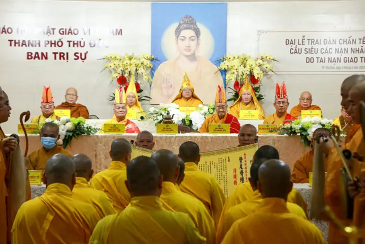 Trang Nghiêm Lễ Cung Nghinh Ban Chức Sự Đại Lễ Kỳ Siêu Các Nạn ...