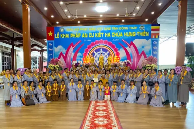 Đạo Tràng Chùa Thiên Quang Cúng Dường Các Trường Hạ Trong Tỉnh ...