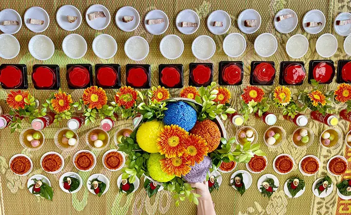 Bà Ngoại Hà Nội Làm Mâm Cúng Đầy Tháng Cho Cháu, Nhiều Người ...