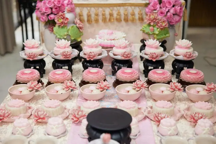 Sự Khác Biệt Giữa Cúng Mụ, Đầy Tháng Và Thôi Nôi