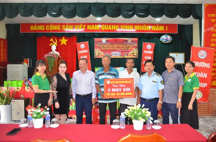 Cục Qltt Sóc Trăng: Hỗ Trợ Và Chăm Lo Cho Gia Đình Có Hoàn Cảnh ...