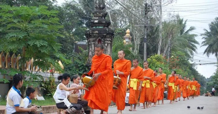 Cúng Dường | Giác Ngộ Online