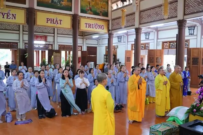 Chùa Diệu Pháp Cúng Dường Trường Hạ Tại Tỉnh Ninh Thuận Và ...