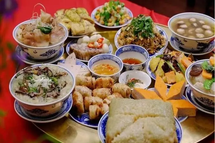 Cúng Gà Mùng 3 Tết: Ý Nghĩa, Mâm Lễ Và Những Kiến Thức Cần Biết