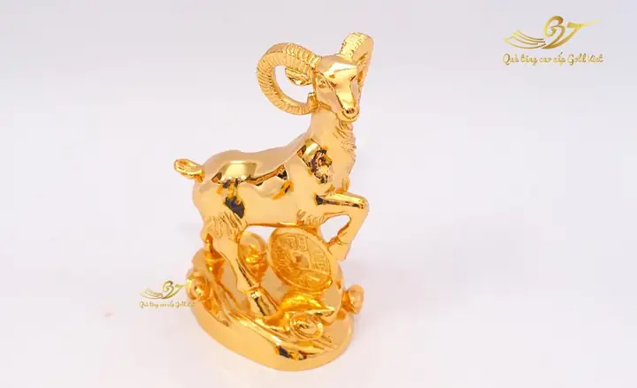 Tử Vi Tuổi Kỷ Mùi 1979 Nữ Mạng Năm Bính Ngọ 2026