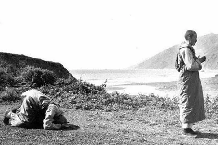 Cúng Giải Nghiệp Chướng Cho Người Đã Mất: Ý Nghĩa, Nghi Lễ Và Những Điều Cần Biết