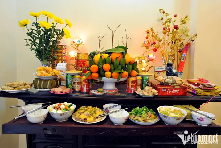 Cẩm Nang Chuẩn Bị Mâm Cúng Giao Thừa Tết Nguyên Đán Giáp Thìn 2025