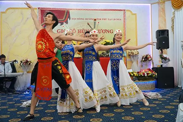 Người Việt Tại Moscow Tổ Chức Giỗ Tổ Hùng Vương