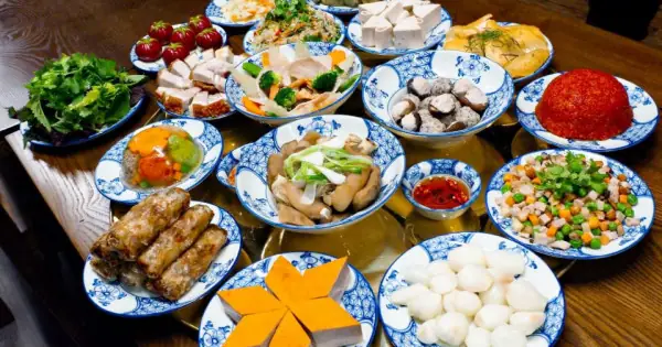 Cúng Hoá Vàng Cần Những Gì? Danh Sách Vật Phẩm Và Bài Văn Khấn Chuẩn Nhất