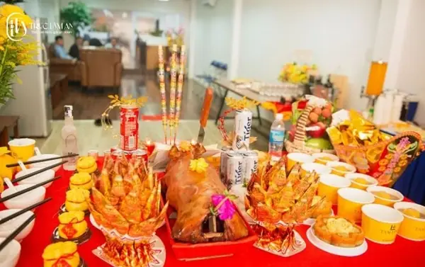 Cúng Khai Trương Nên Cúng Chay Hay Mặn? Ý Nghĩa Và Lựa Chọn Phù Hợp