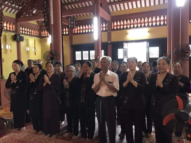 Thái Bình: Đạo Tràng Sen Vàng Miền Bắc Cúng Dường Trường Hạ ...