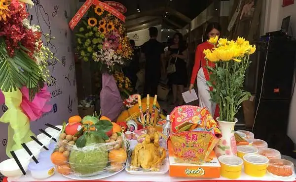 Mâm Cúng Khai Trương Gồm Những Gì?