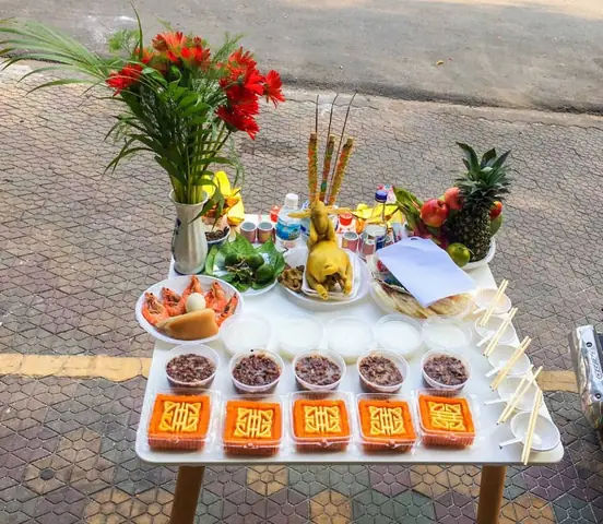 Cúng Đất Đai Mấy Chén Cơm? Cẩm Nang Chuẩn Xác Cho Người Mới